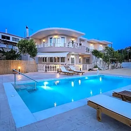 Vicky's 4*
